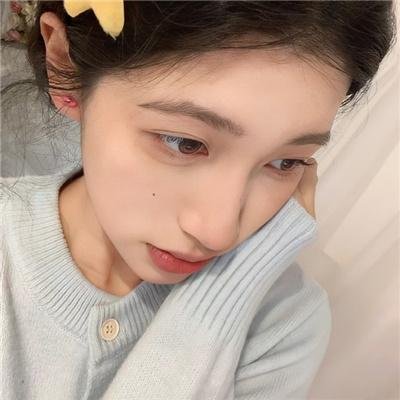 《型男高中》封面