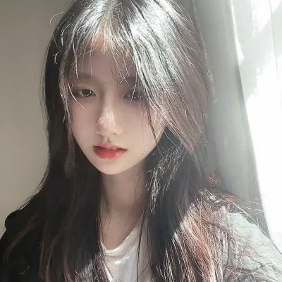 《密警》封面
