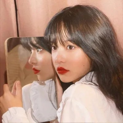 《我所知道她的二三事》封面